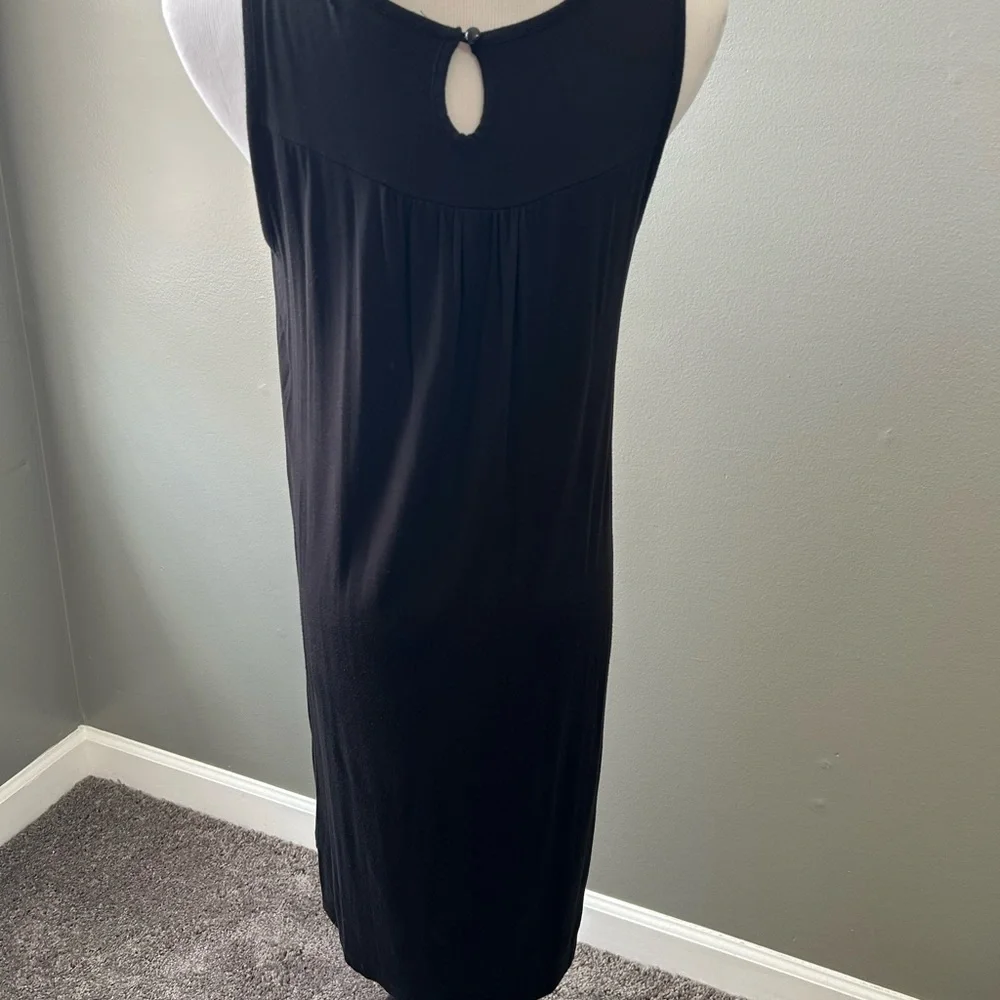 Michael Kors women’s size M‎ sleeveless pull on dress with crocheted neckline